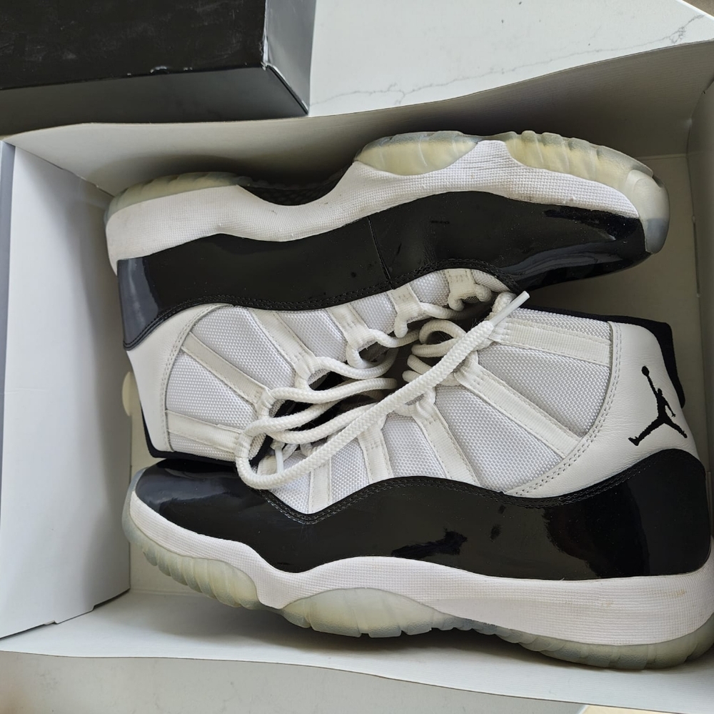 Jordan Concord 11, size 10.5
